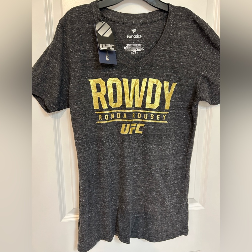NWT Ronda Rousey UFC Tee shirt • Size Large
